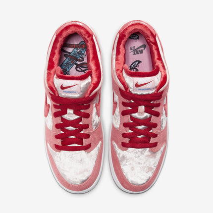 Nike SB Dunk Low Pro QS x StrangeLove Skateboards 'Valentine's Day' (2020) | SOLE SERIOUSS [4]