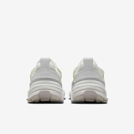 Nike V2K RUN 'White / Metallic Silver' (2024) (Womens) | SOLE SERIOUSS [5]