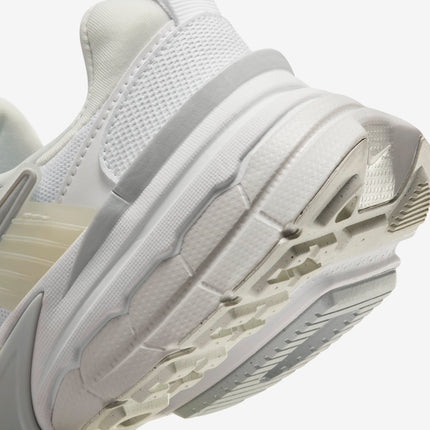 Nike V2K RUN 'White / Metallic Silver' (2024) (Womens) | SOLE SERIOUSS [7]
