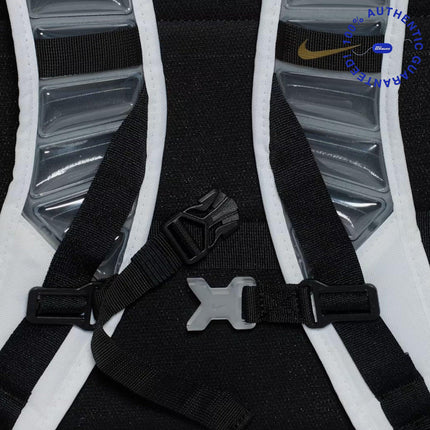 Nike Varsity Elite Backpack (32L) White / Metallic Gold | SOLE SERIOUSS [10]