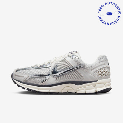 Nike Zoom Vomero 5 'Photon Dust / Metallic Silver' (2023) (Womens) | SOLE SERIOUSS [1]