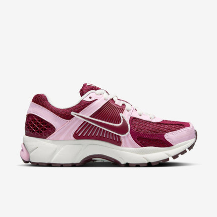 Nike Zoom Vomero 5 'Pink Foam / Team Red' (2023) (Womens) | SOLE SERIOUSS [2]