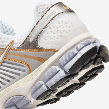 Nike Zoom Vomero 5 'Platinum Tint / White' (2024) | SOLE SERIOUSS [7]