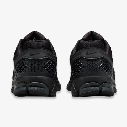 Nike Zoom Vomero 5 SE 'Triple Black' (2025) | SOLE SERIOUSS [5]