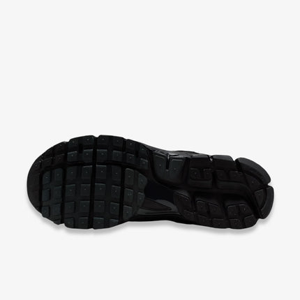 Nike Zoom Vomero 5 SE 'Triple Black' (2025) | SOLE SERIOUSS [8]