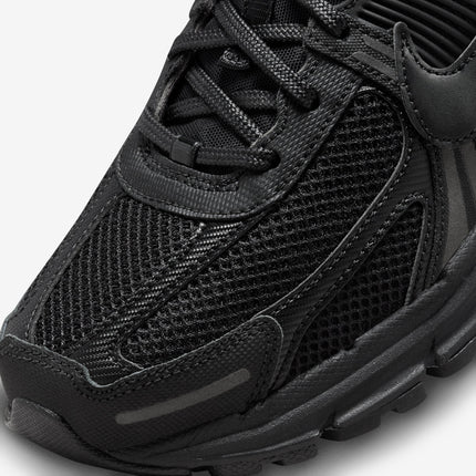 Nike Zoom Vomero 5 'Triple Black' (2023) | SOLE SERIOUSS [6]