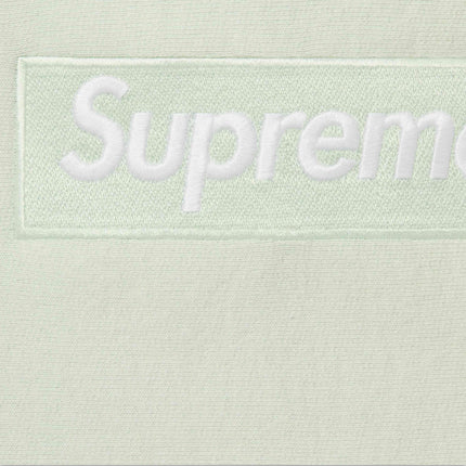 Supreme Hooded Running sweatshirt 'Box Logo' Light Green FW23 - Atelier-lumieres Cheap Sneakers Sales Online (2)