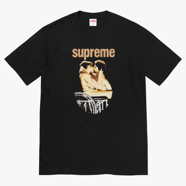 Supreme Tee 'Kiss' Black (SS23) - SOLE SERIOUSS (1)