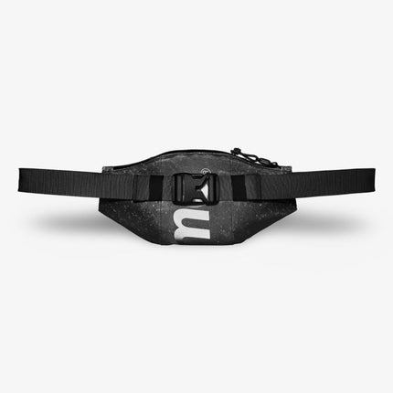 Supreme Waterproof Reflective Speckled Waist Bag Black (FW20) - SOLE SERIOUSS (2)