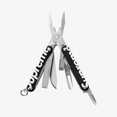 Supreme x Leatherman Squirt PS4 Multitool Black (SS21) - SOLE SERIOUSS (1)