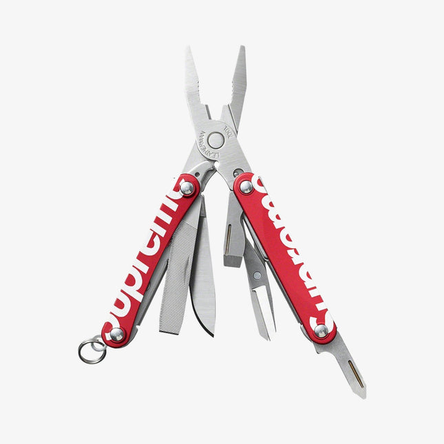 Supreme x Leatherman Squirt PS4 Multitool Red SS21 - SOLE SERIOUSS (1)