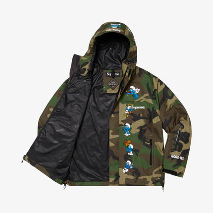 Supreme x Smurfs x GORE-TEX Shell Jacket Woodland Camo (FW20) - SOLE SERIOUSS (2)