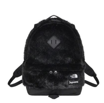 Supreme x The North Face Backpack 'Faux Fur' Black FW20 - SOLE SERIOUSS (1)