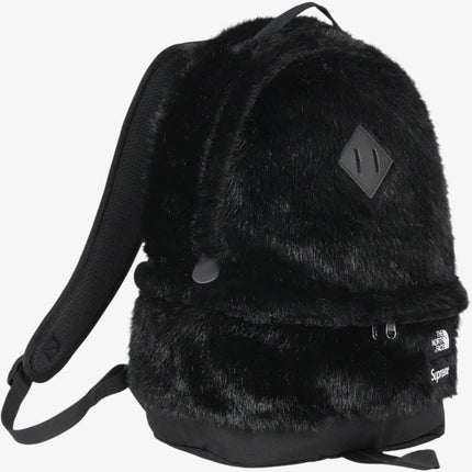 Supreme x The North Face Backpack 'Faux Fur' Black (FW20) - SOLE SERIOUSS (2)