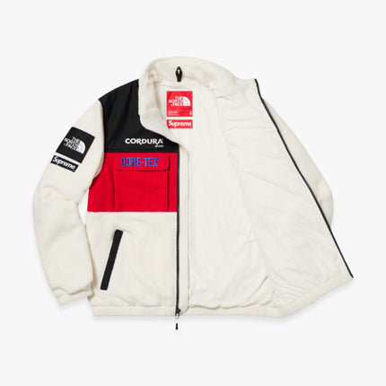 Supreme x The North Face Expedition Fleece White FW18 - SOLE SERIOUSS (2)