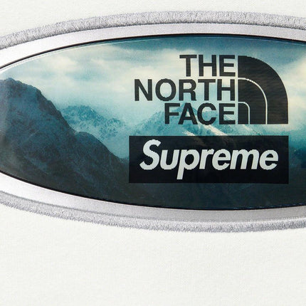 Supreme x The North Face Hooded Sweater 'Lenticular Mountains' White FW21 - SOLE SERIOUSS (3)