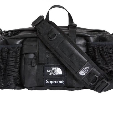 Supreme x The North Face Leather Mountain Waist Bag Black FW18 - SOLE SERIOUSS (1)