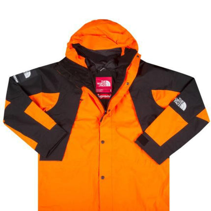 Supreme x The North Face Mountain Light Jacket Orange FW16 - SOLE SERIOUSS (1)