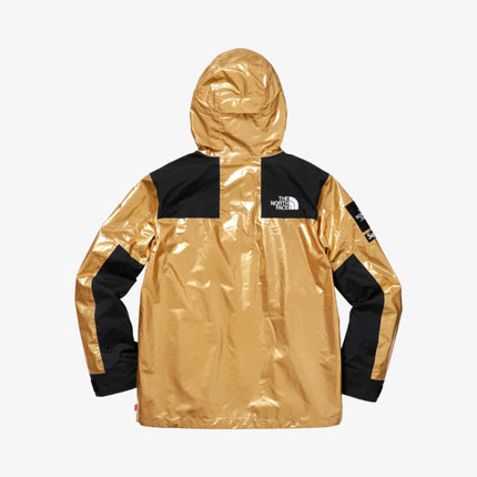 Supreme x The North Face Mountain Parka 'Metallic' Gold SS18 - SOLE SERIOUSS (3)