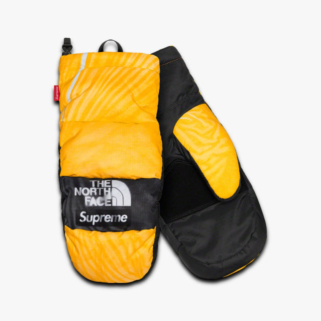 Supreme x The North Face Printed Montana Mitt 'Trompe L'Oeil' Yellow SS23 - SOLE SERIOUSS (1)