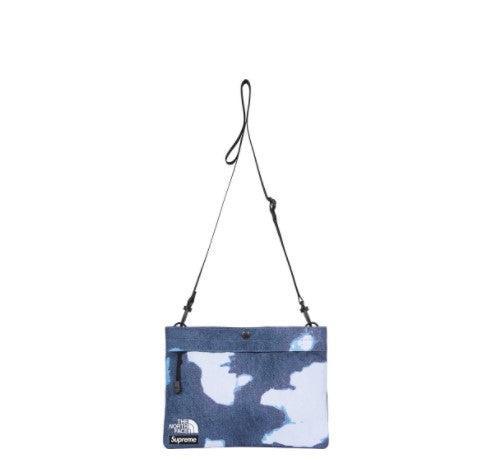 Supreme x The North Face Shoulder Bag 'Bleached Denim Print' Indigo FW21 - SOLE SERIOUSS (1)