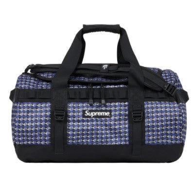 Supreme x The North Face Small Base Camp Duffle Bag 'Studded' Royal SS21 - SOLE SERIOUSS (1)