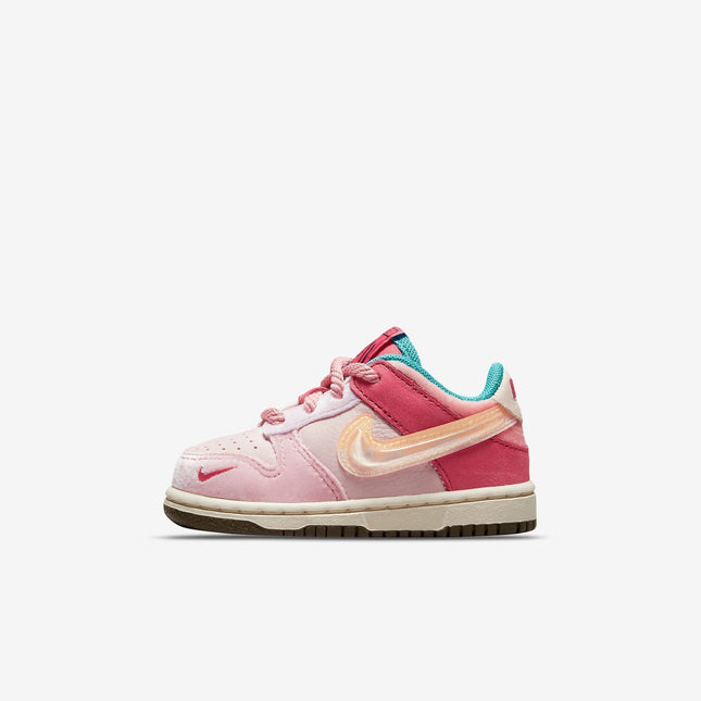 (TD) Nike Dunk Low x Social Status 'Free Lunch Strawberry Milk' (2021) DM3350-600 - SOLE SERIOUSS (1)