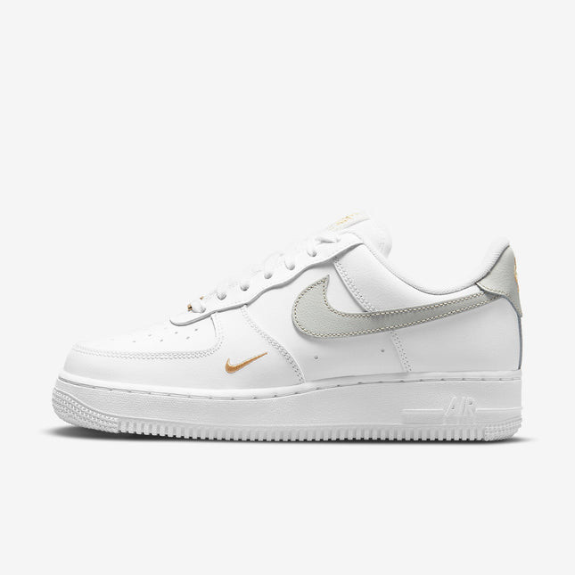 (Women's) Nike Air Force 1 Low '07 ESS 'Light Silver' (2021) CZ0270-106 - SOLE SERIOUSS (1)