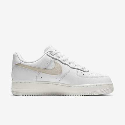 (Women's) Nike Air Force 1 Low 'Star Fish' (2020) DC1162-100 - SOLE SERIOUSS (2)