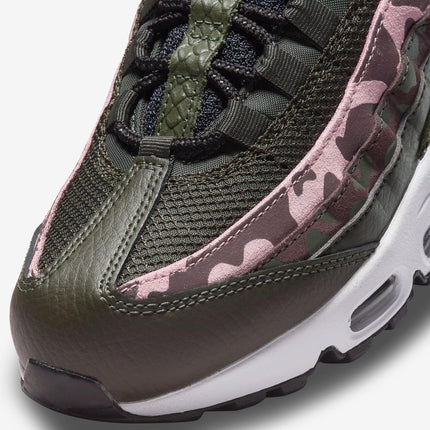 (Women's) Nike Air Max 95 'Pink Camo' (2021) DN5462-200 - SOLE SERIOUSS (6)