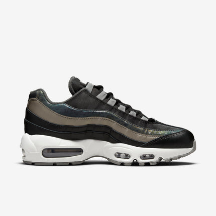 (Women's) Nike Air Max 95 'Reflective Iridescent Camo' (2021) DC9474-001 - SOLE SERIOUSS (2)