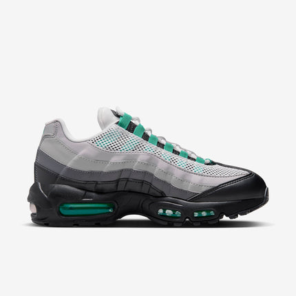 (Women's) Nike Air Max 95 'Stadium Green' (2023) DH8015-002 - SOLE SERIOUSS (2)