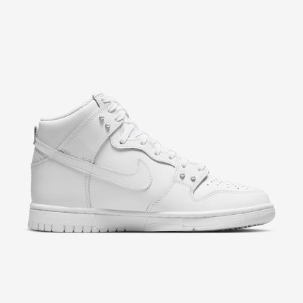 (Women's) Nike Dunk High SE 'Pearl White' (2022) DM7607-100 - SOLE SERIOUSS (2)