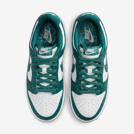 (Women's) Nike Dunk Low 'Ocean / Bright Spruce' (2022) DV3029-100 - SOLE SERIOUSS (4)