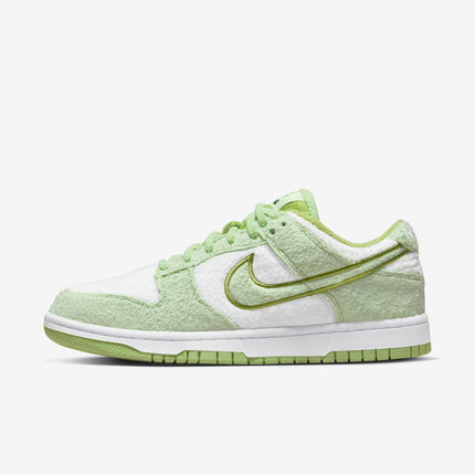 (Women's) Nike Dunk Low SE CC 'Fleece Honeydew' (2022) DQ7579-300 - SOLE SERIOUSS (1)