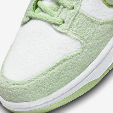 (Women's) Nike Dunk Low SE CC 'Fleece Honeydew' (2022) DQ7579-300 - SOLE SERIOUSS (6)