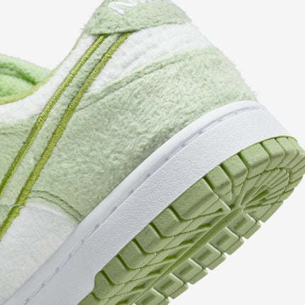 (Women's) Nike Dunk Low SE CC 'Fleece Honeydew' (2022) DQ7579-300 - SOLE SERIOUSS (7)