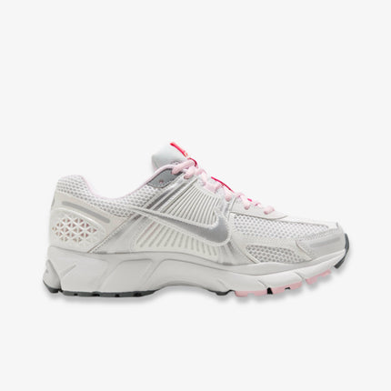 (Women's) Nike Zoom Vomero 5 '520 Pack Pink Foam' (2023) FN3695-001 - SOLE SERIOUSS (2)