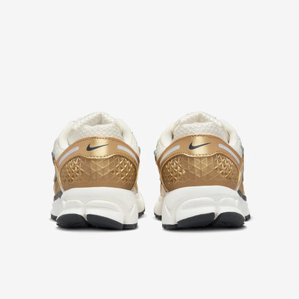(Women's) Nike Zoom Vomero 5 GLD 'Photon Dust / Metallic Gold' (2024) HF7723-001 - SOLE SERIOUSS (5)