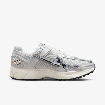 (Women's) Nike Zoom Vomero 5 'Photon Dust / Metallic Silver' (2023) FD0884-025 - SOLE SERIOUSS (2)