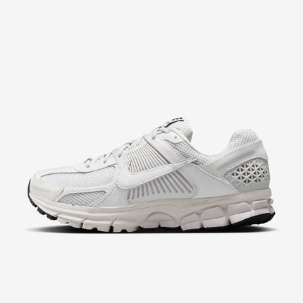 (Women's) Nike Zoom Vomero 5 'White / Vast Grey' (2024) FQ7079-100 - SOLE SERIOUSS (1)