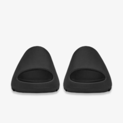 Yeezy YZY YS-01 Slide 'Triple Black' (2025) | SOLE SERIOUSS [3]