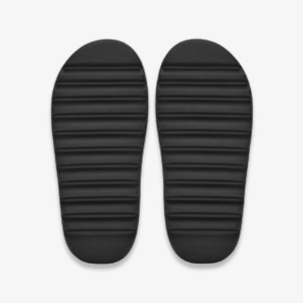 Yeezy YZY YS-01 Slide 'Triple Black' (2025) | SOLE SERIOUSS [5]