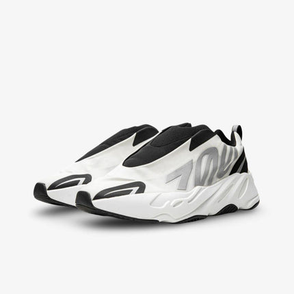 adidas Yeezy Boost 700 MNVN Laceless 'Analog' (2022) | SOLE SERIOUSS [2]