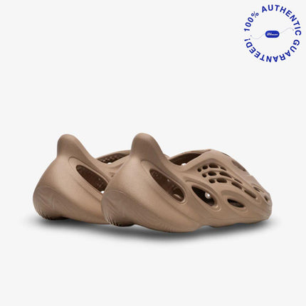 adidas Yeezy Foam Runner 'Clay Taupe' (2023) | SOLE SERIOUSS [3]