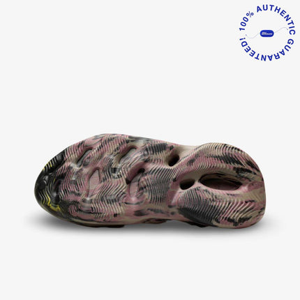 adidas Yeezy Foam Runner 'MX Carbon' (2022) | SOLE SERIOUSS [4]