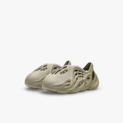 adidas Yeezy Foam Runner 'Stone Sage' (2022) (Kids) | SOLE SERIOUSS [2]