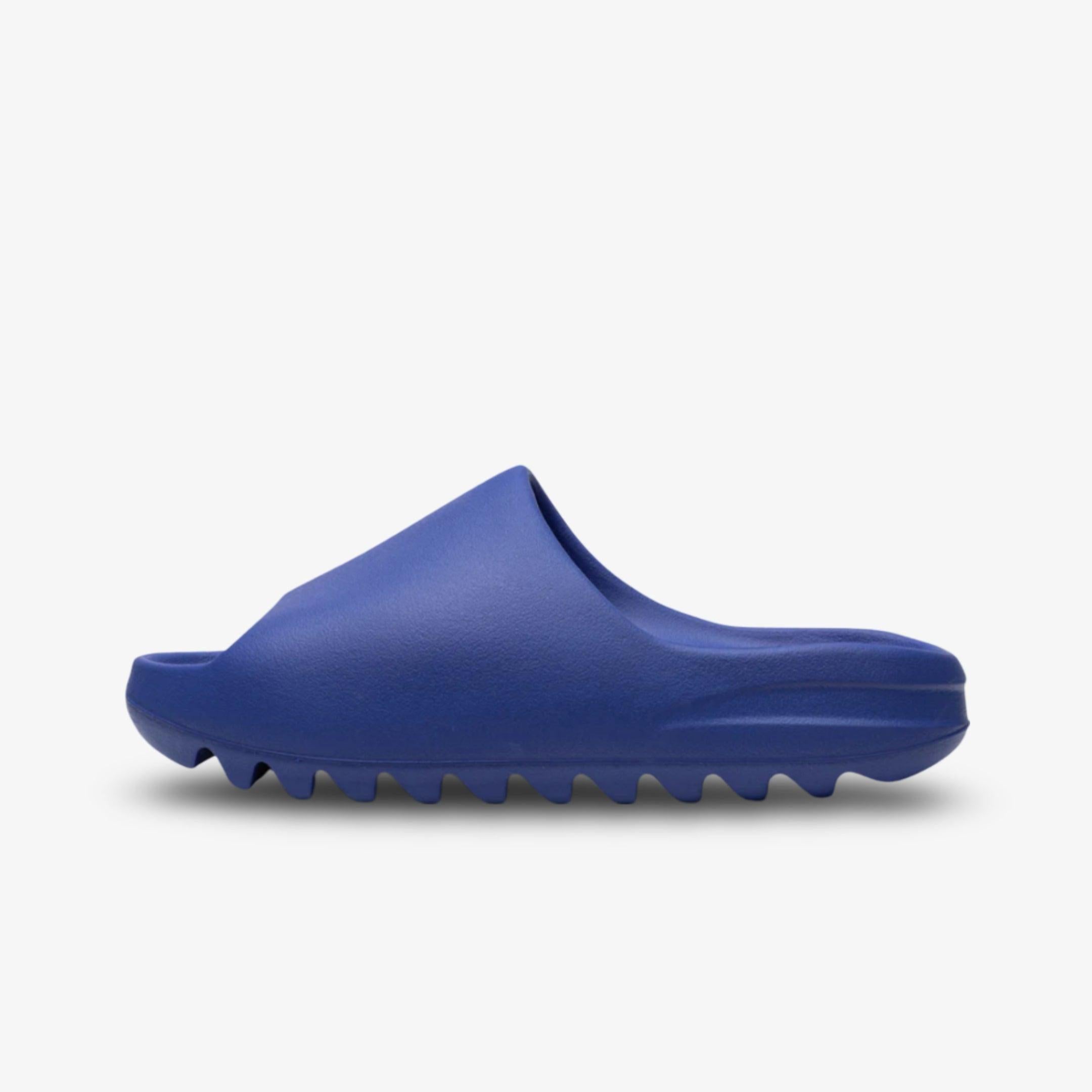 Boys adidas Yeezy Slide Sandals Blue 5 Casual Kids Boys adidas Yeezy Slide Sandals Blue 5 Casual Kids