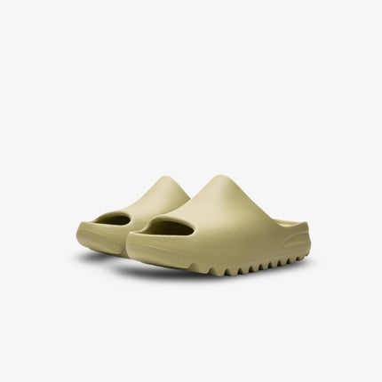 adidas Yeezy Slide 'Resin' (2022) (Kids) | SOLE SERIOUSS [2]