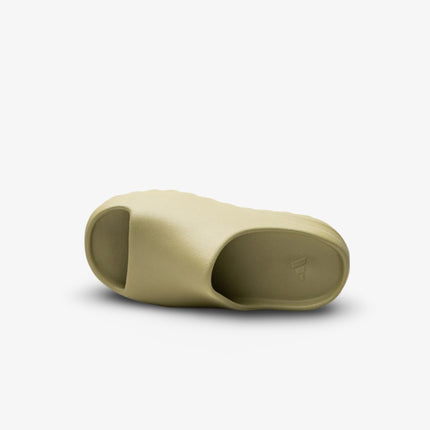 adidas Yeezy Slide 'Resin' (2022) (Kids) | SOLE SERIOUSS [4]